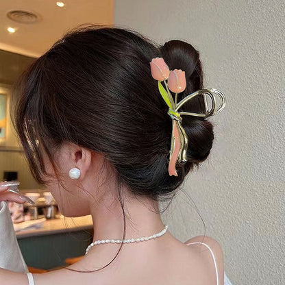 Tulip Tumblr Hair Claw