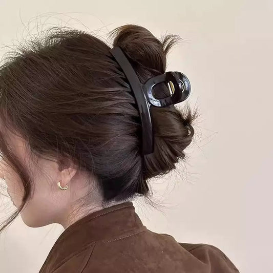 Cocoa Girly Claw Clip